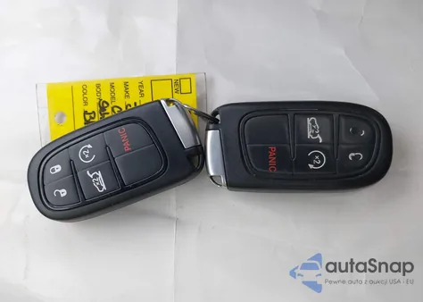 2018 Jeep Cherokee Limited 4X4 из США, поврежденный, VIN 1C4PJMDX9JD564945